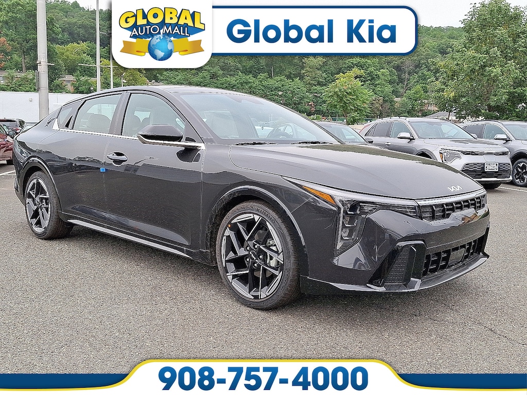 New 2025 Kia K4 GT-Line Sedan