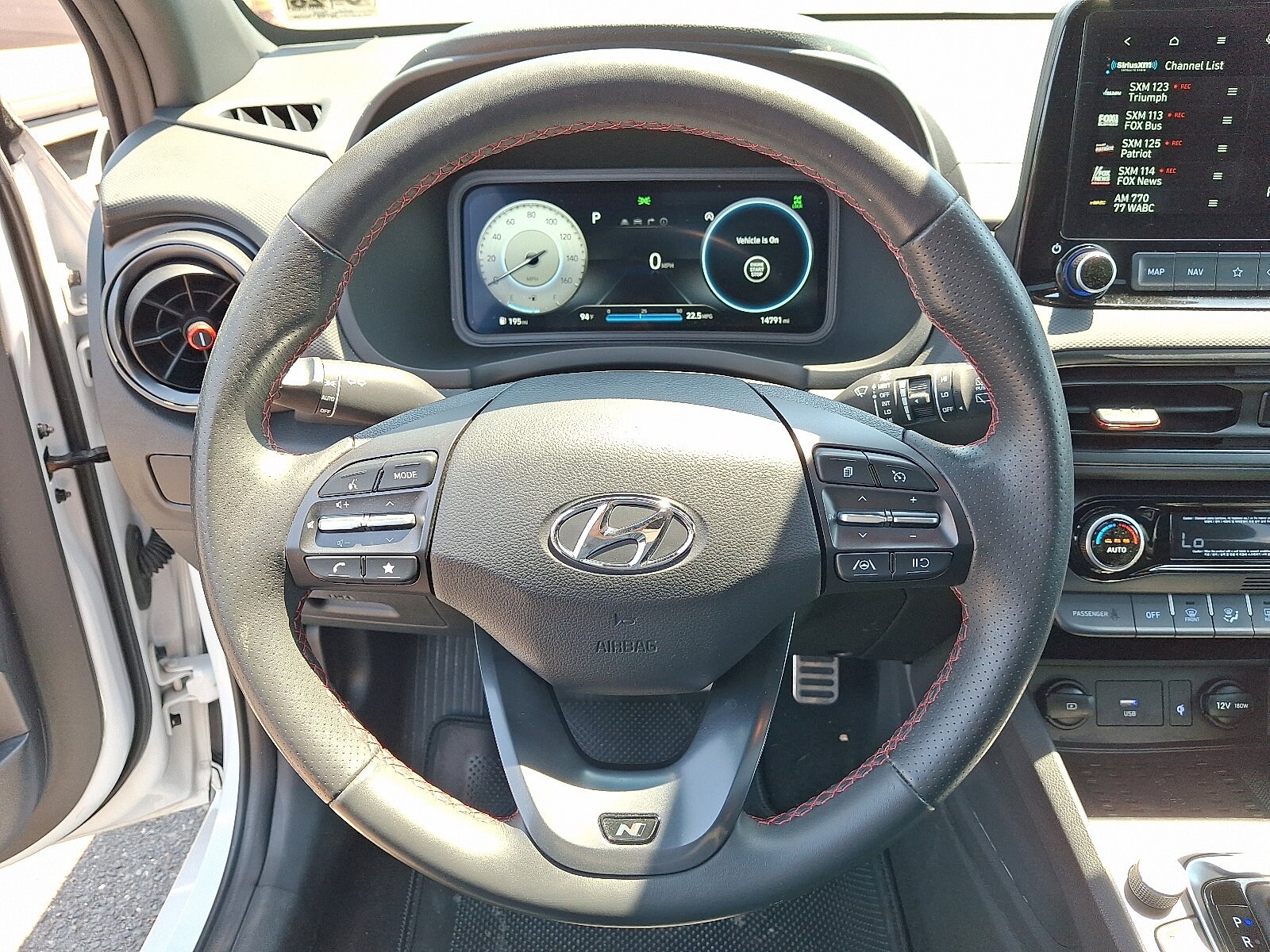 2023 Hyundai Kona N Line - Photo 20