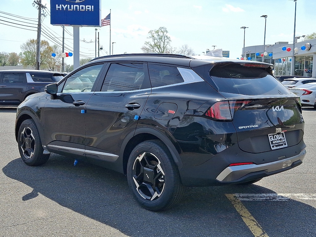 New 2026 Kia Sportage Hybrid EX SUV