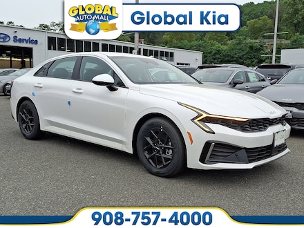 2025 Kia K5 LXS Sedan