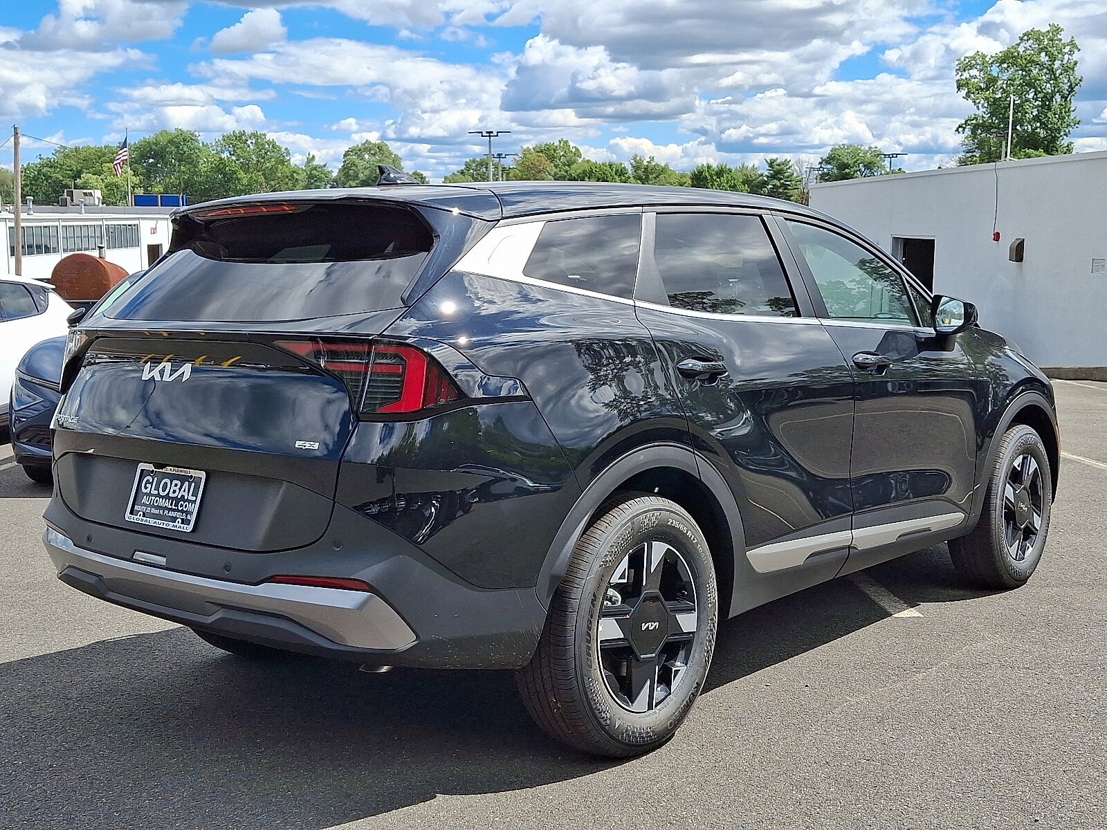 2026 Kia Sportage LX photo 4