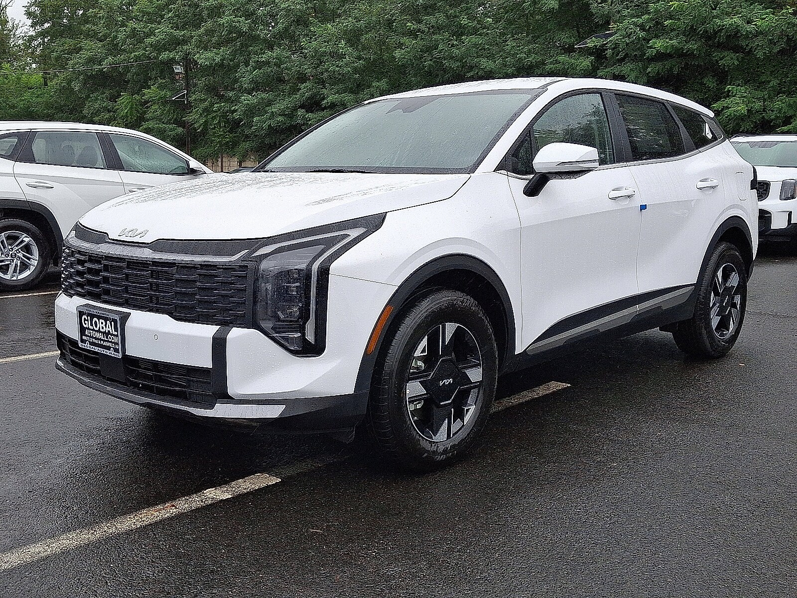 2026 Kia Sportage LX photo 2