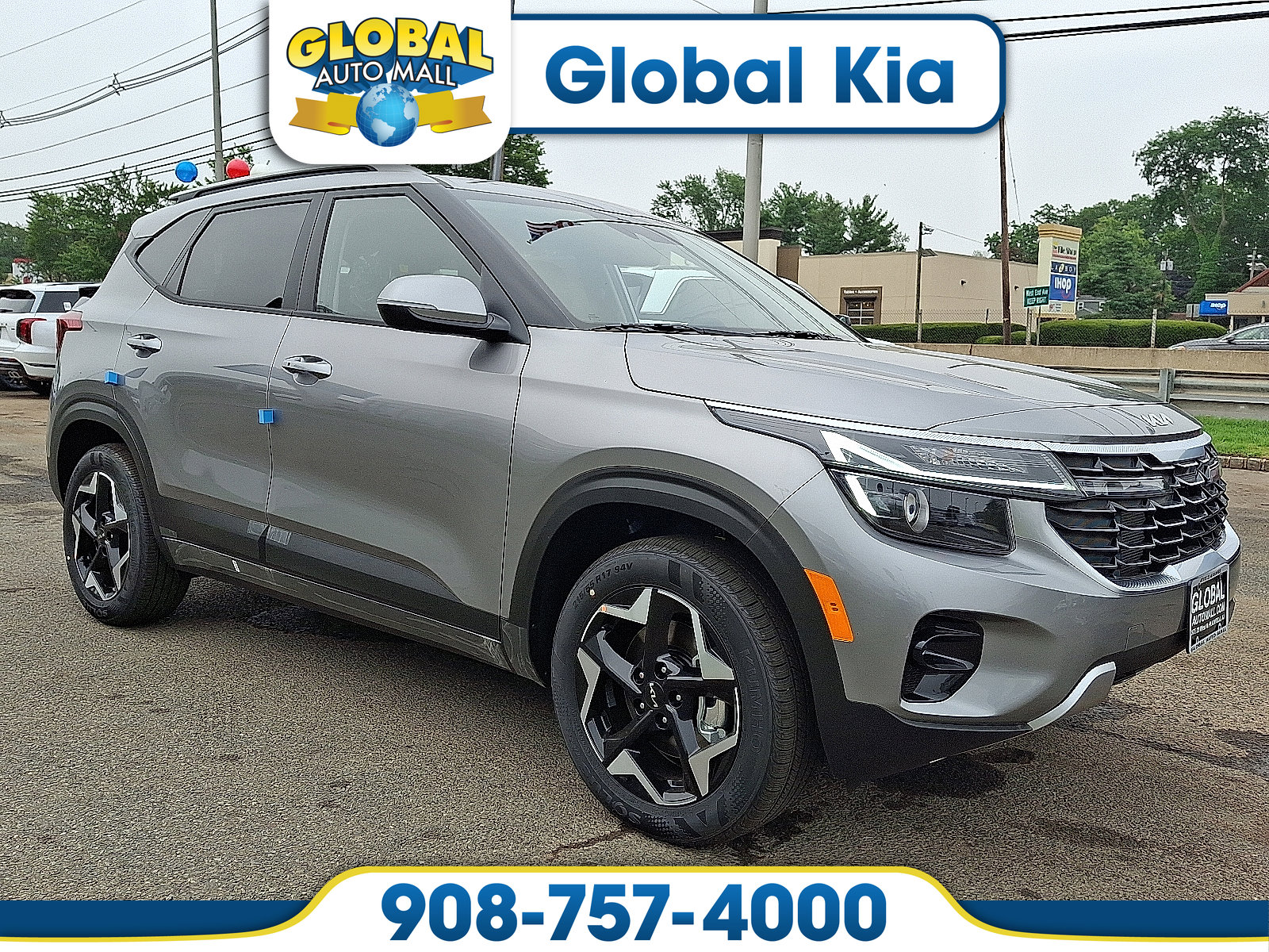 2025 Kia Seltos S's photo