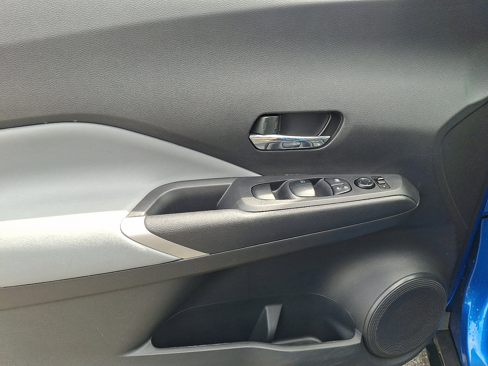 2023 Nissan Kicks SR - Photo 13