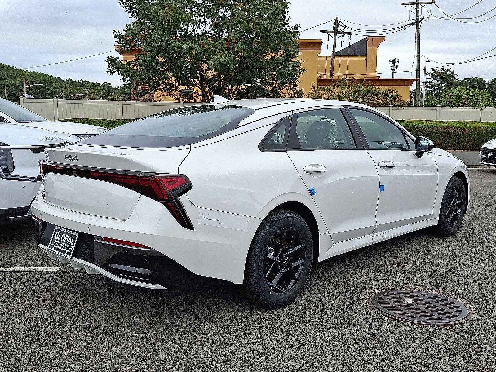 2026 Kia K5 LXS photo 4