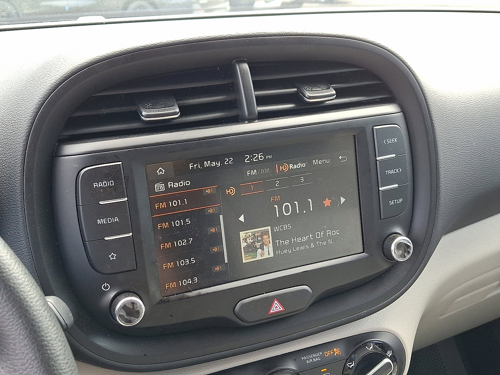 2025 Kia Soul LX - Photo 17
