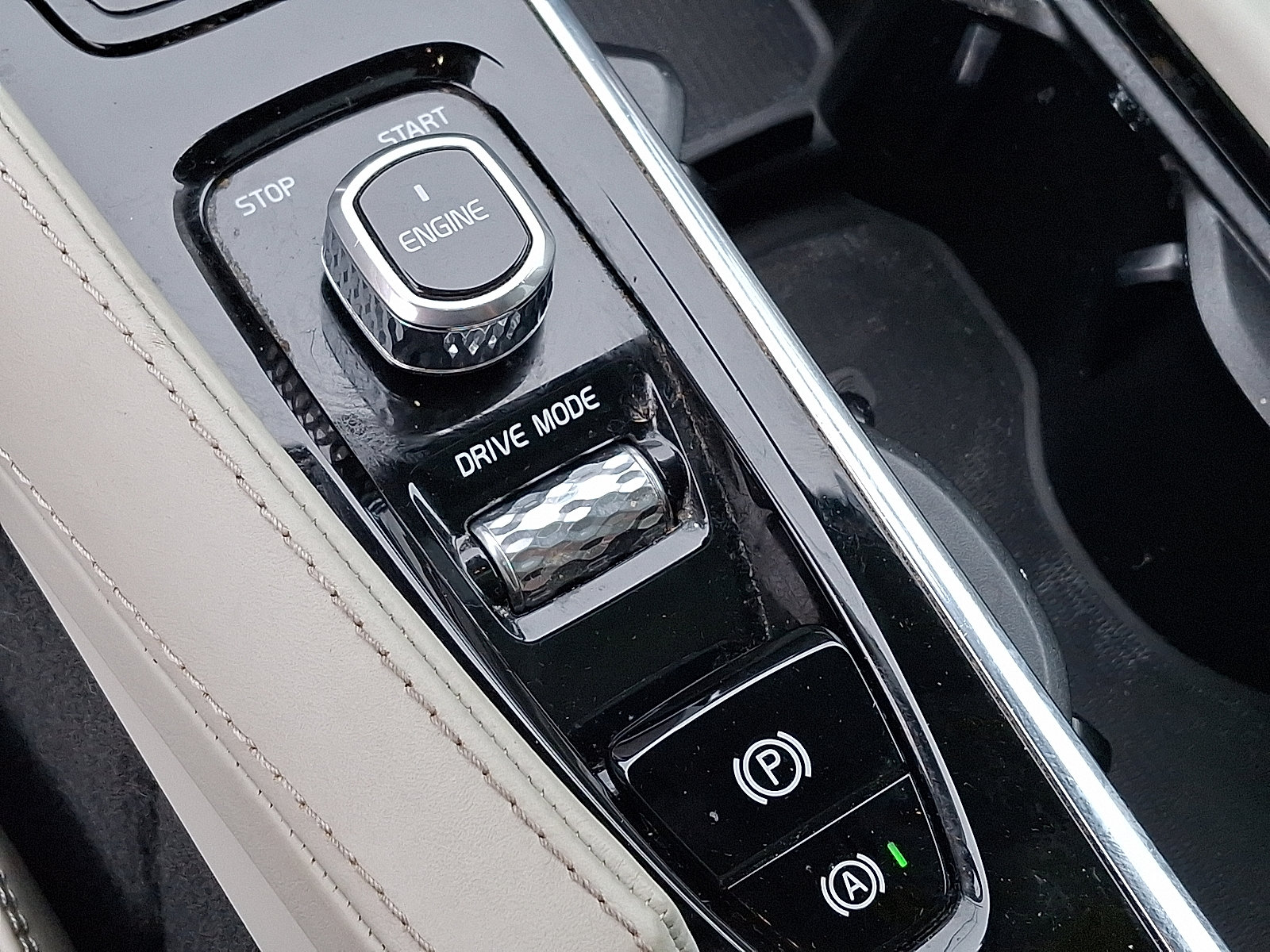 2016 Volvo XC90 Inscription - Photo 24