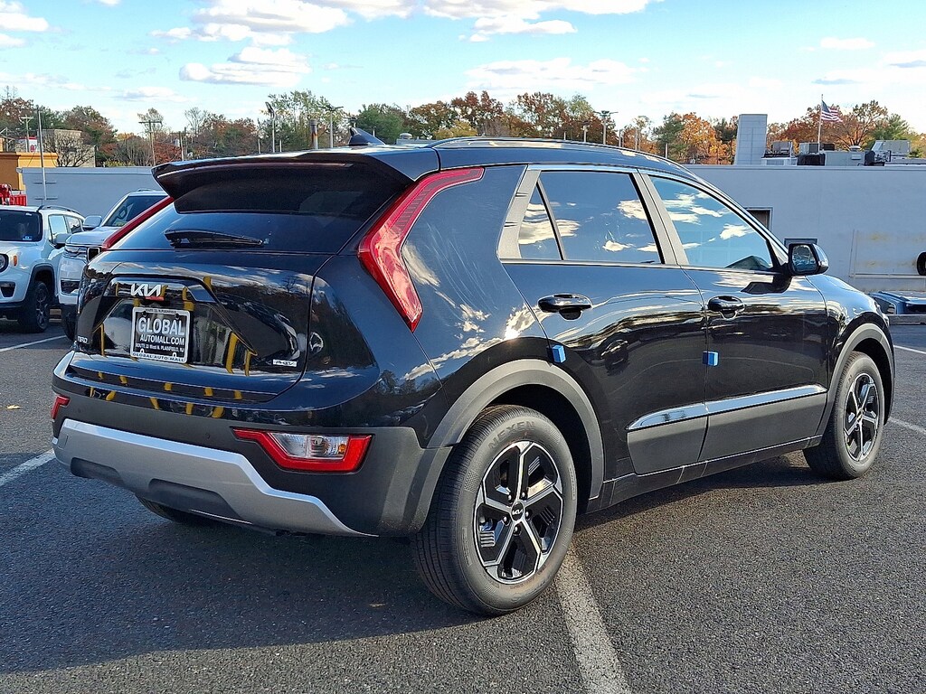 New 2025 Kia Niro Plug-In Hybrid EX SUV