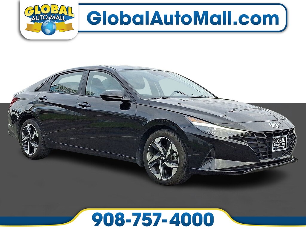 Used 2023 Hyundai Elantra SEL Sedan