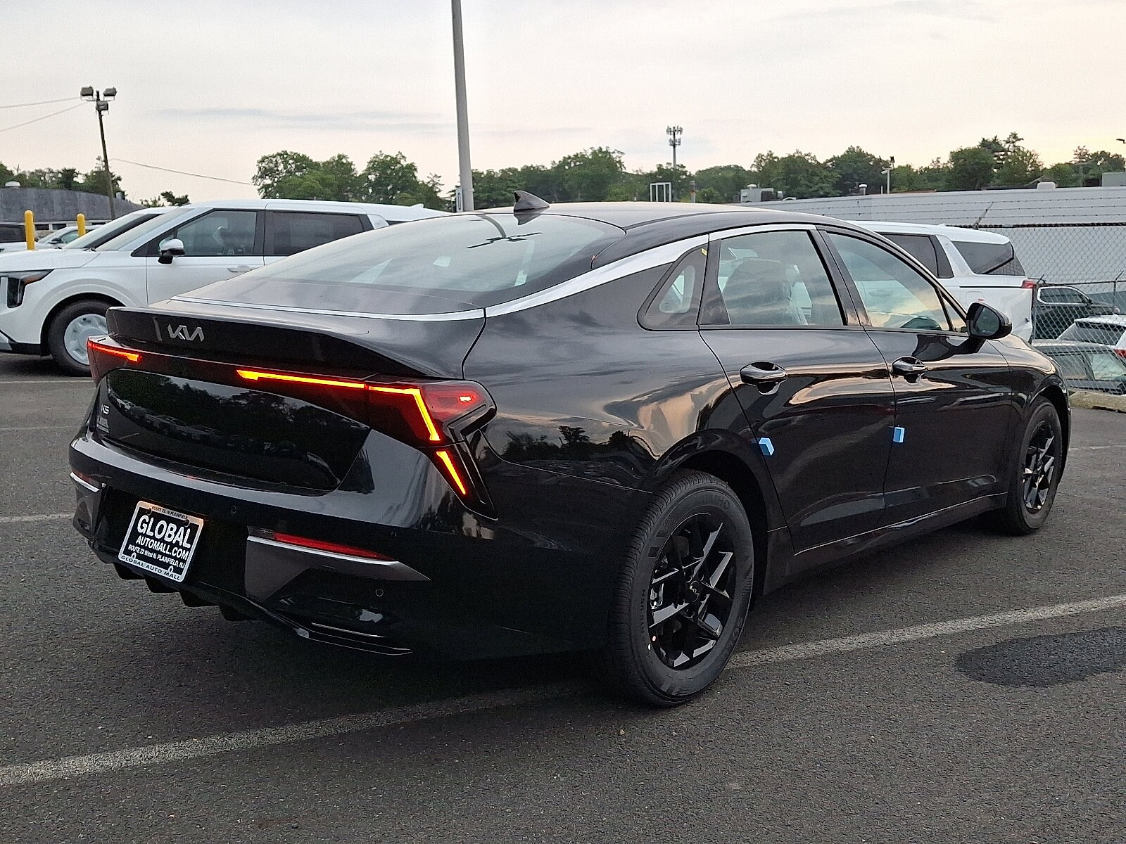 2026 Kia K5 LXS photo 4