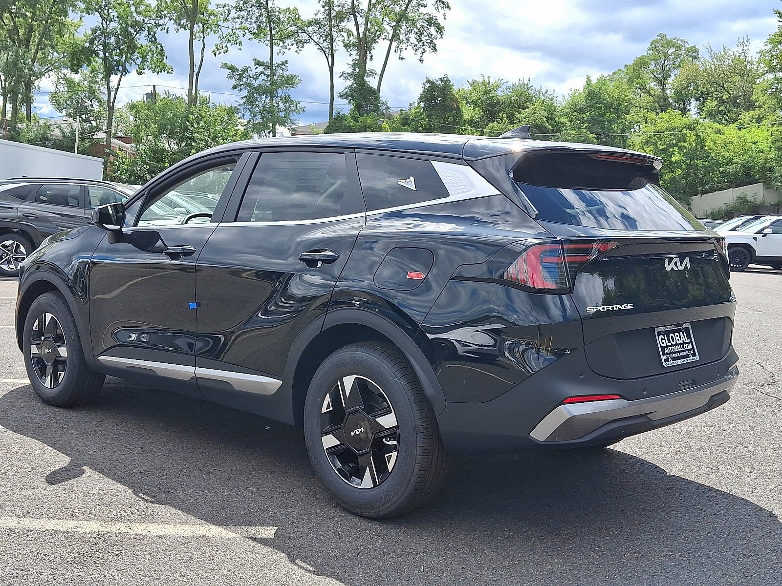 2026 Kia Sportage LX photo 3