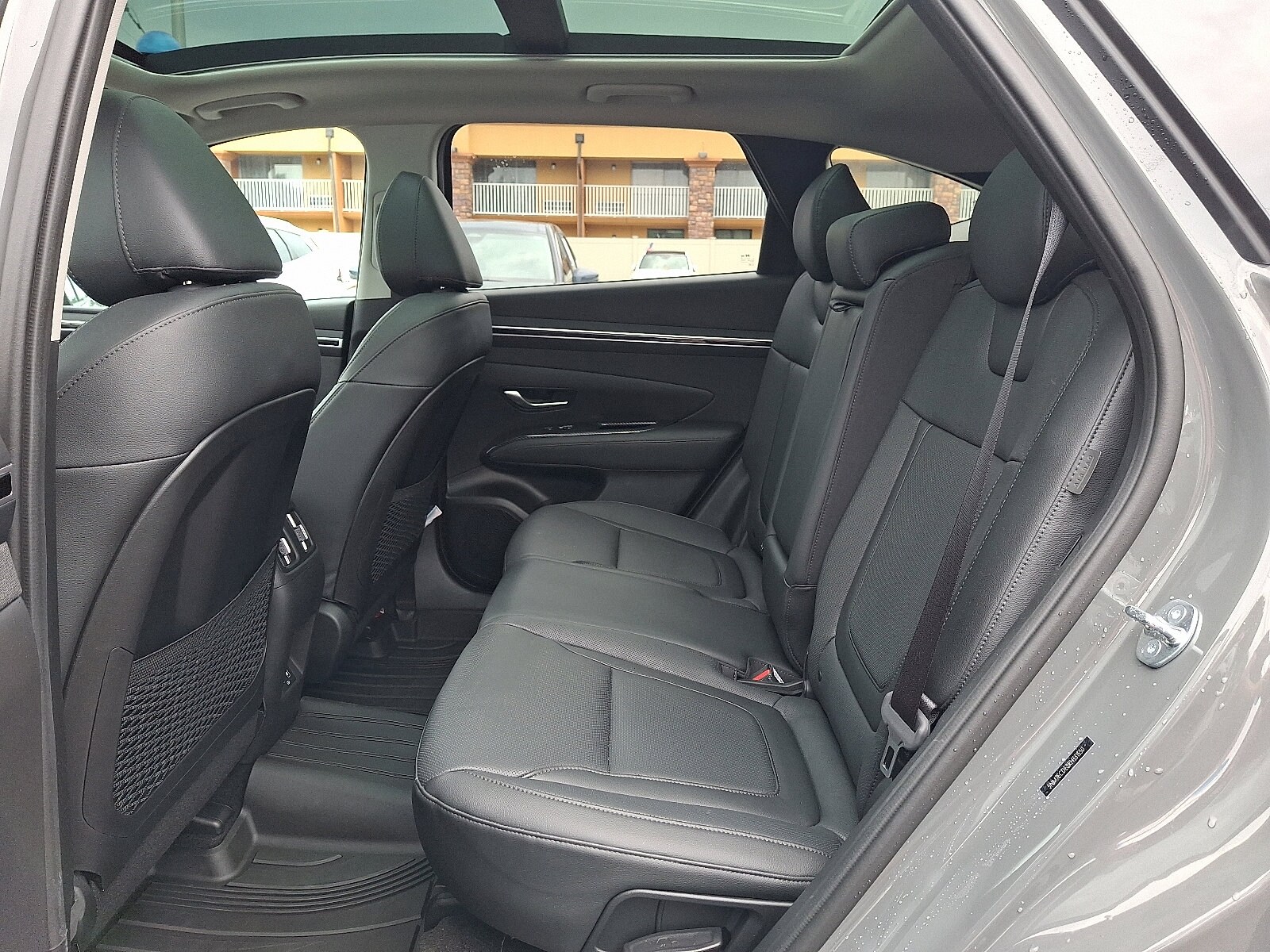 2024 Hyundai Tucson Limited - Photo 11