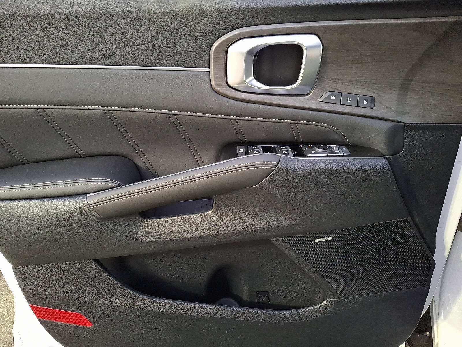 2026 Kia Sorento X-Line SX Prestige - Photo 8