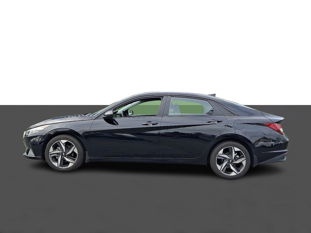 Used 2023 Hyundai Elantra SEL Sedan