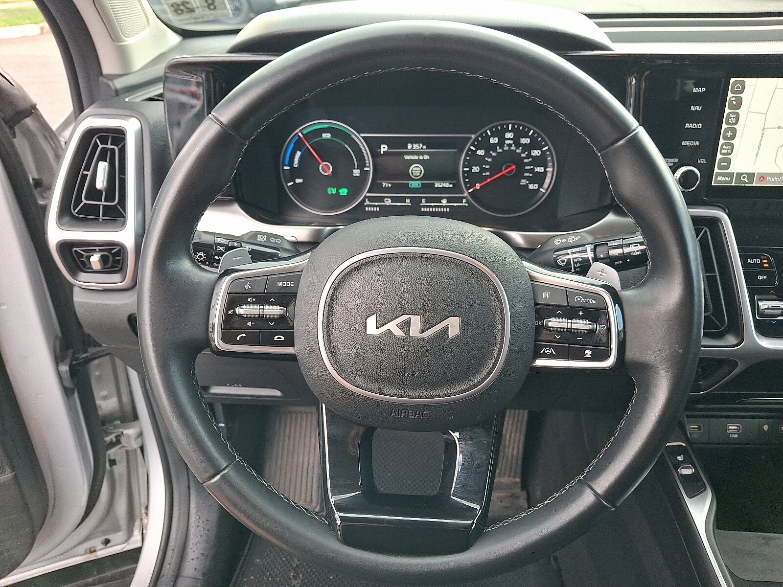 2023 Kia Sorento EX Hybrid - Photo 20