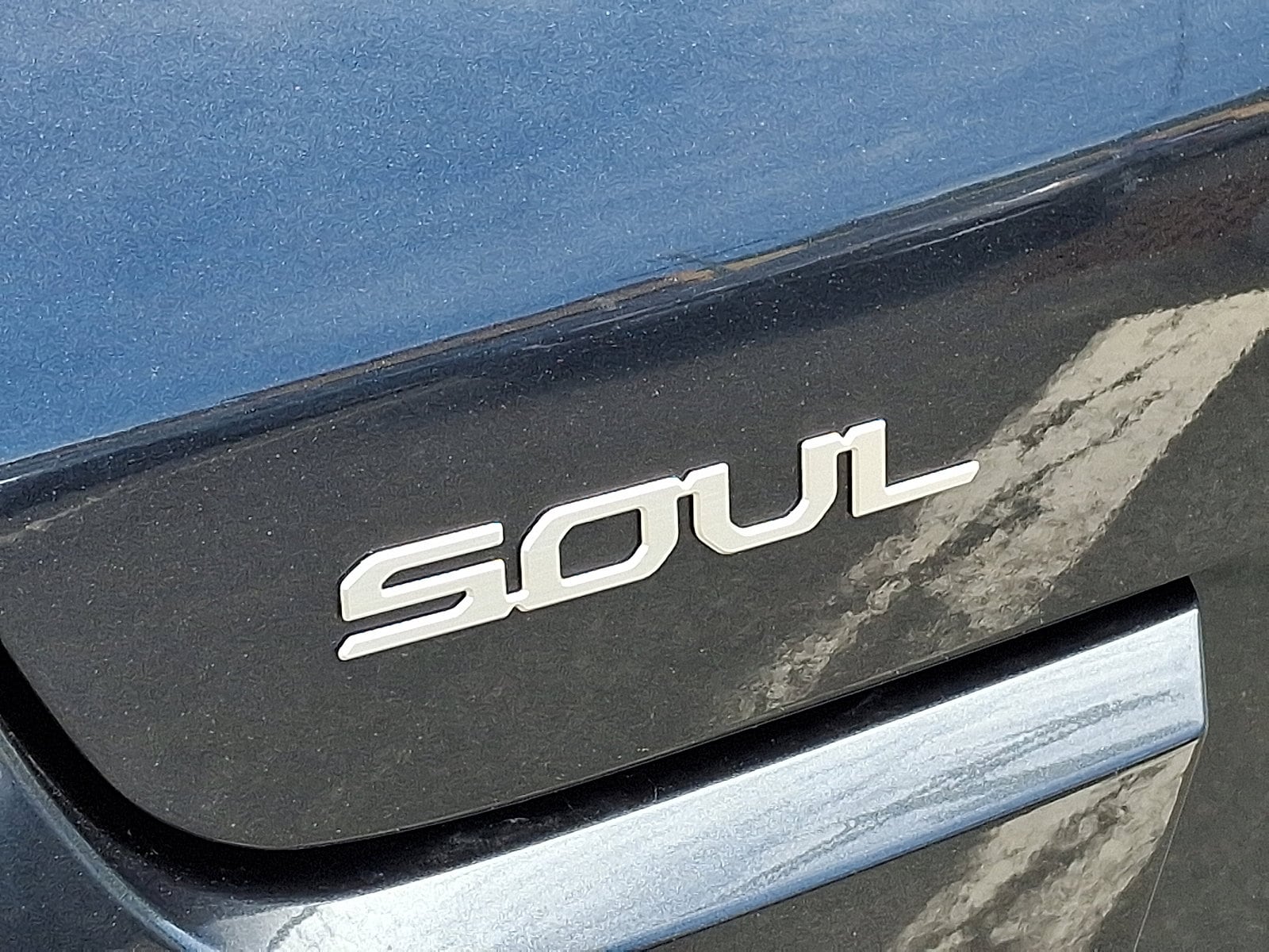 2025 Kia Soul LX - Photo 30