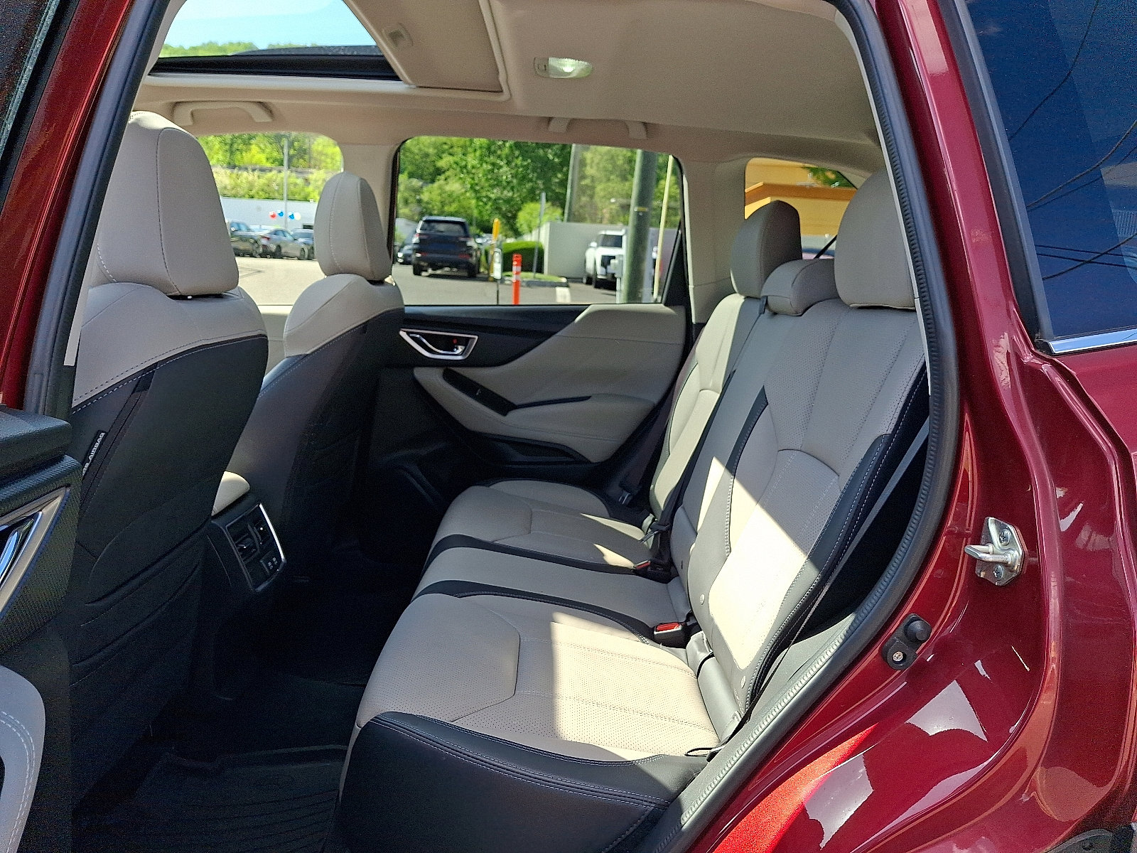 2021 Subaru Forester Limited - Photo 11