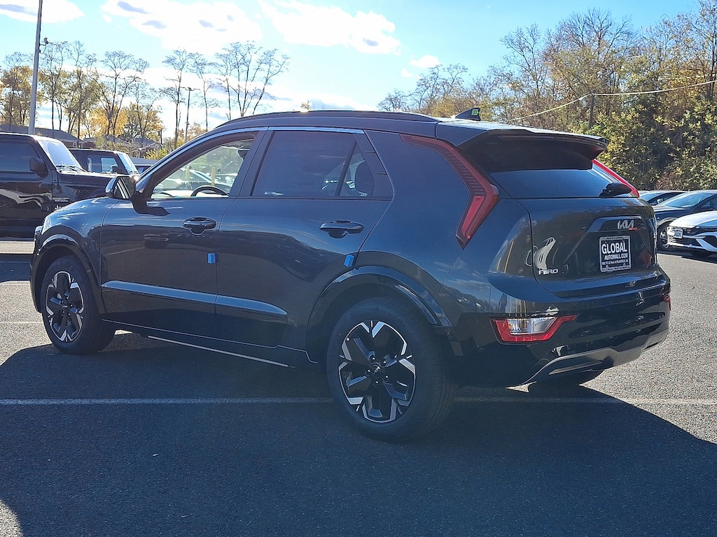 New 2025 Kia Niro EV Wind SUV
