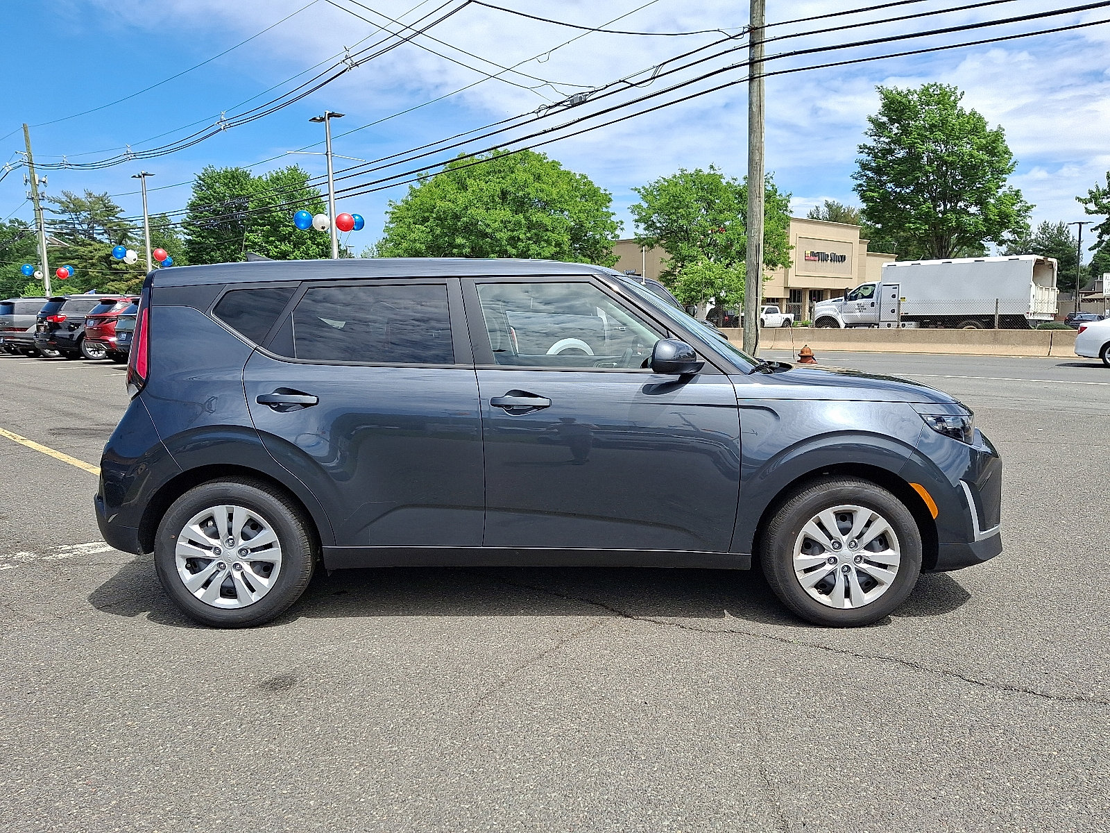 2025 Kia Soul LX - Photo 8