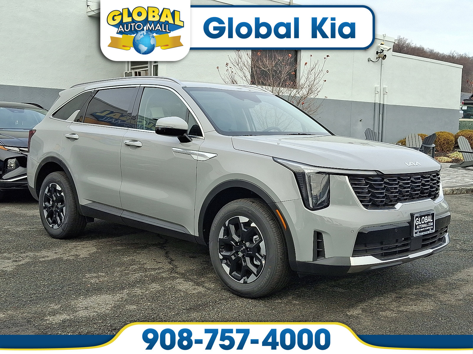 2025 Kia Sorento S's photo