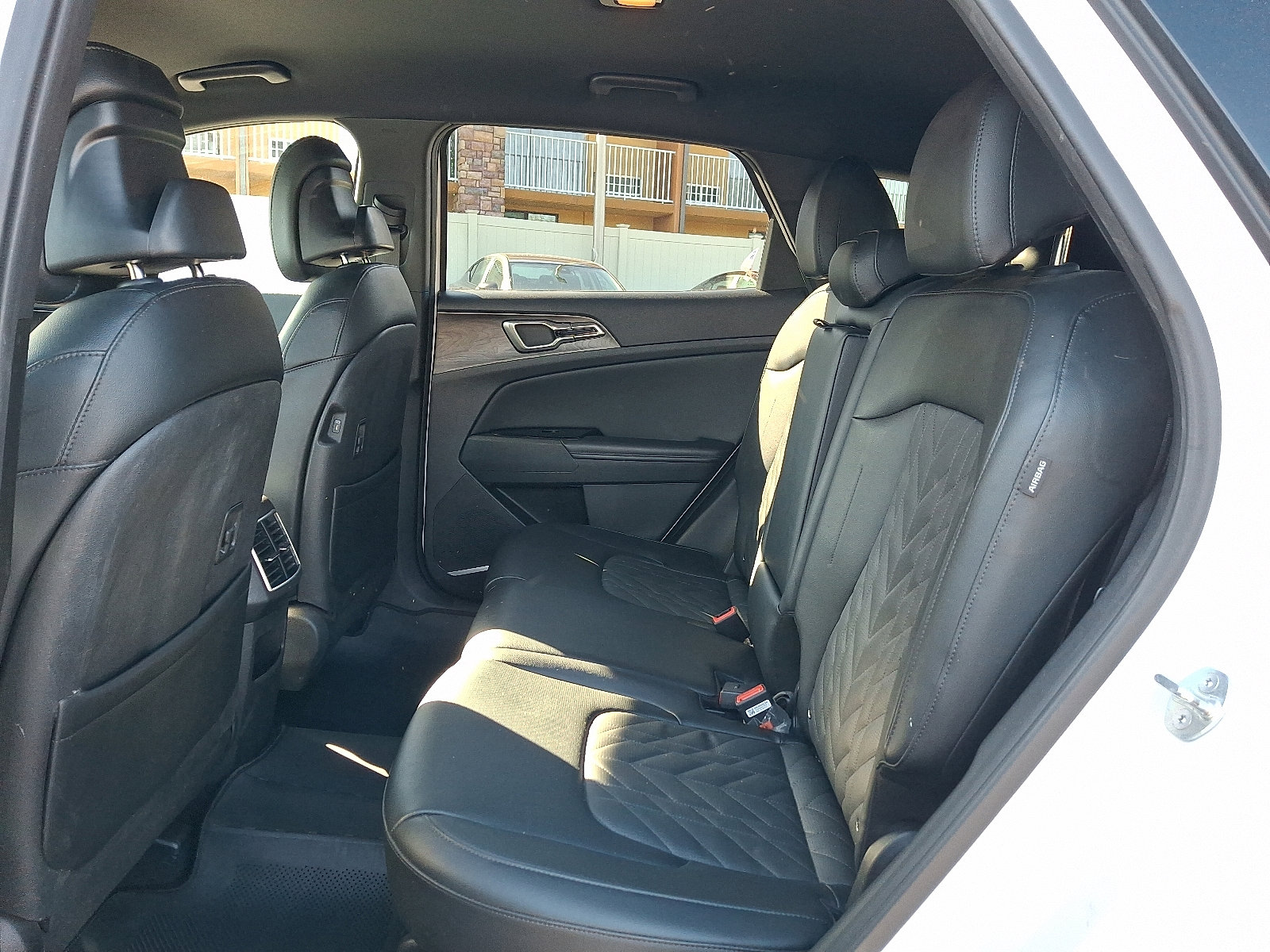 2024 Kia Sportage X-Line - Photo 11