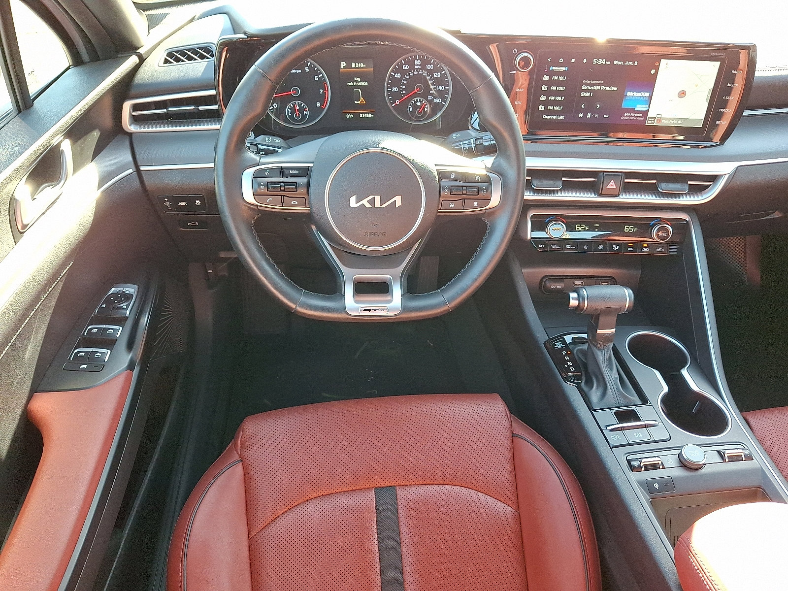2023 Kia K5 GT-Line - Photo 12