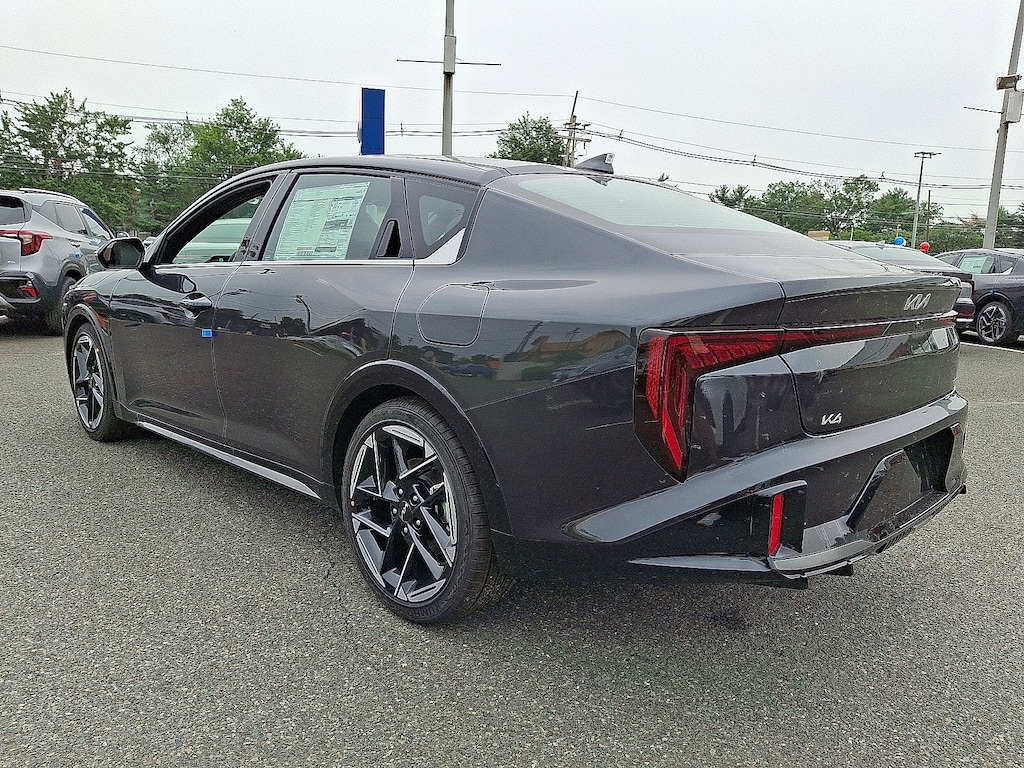 New 2025 Kia K4 GT-Line Sedan