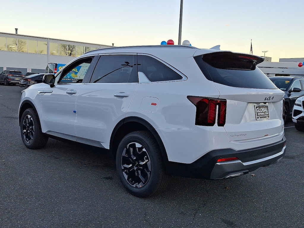 New 2026 Kia Sorento S SUV