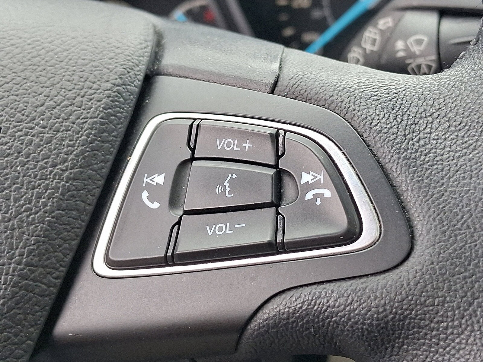 2019 Ford Escape Titanium - Photo 24