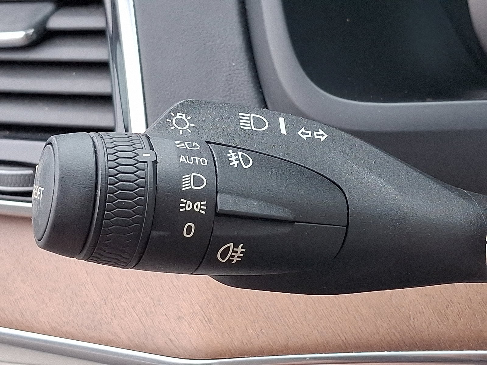 2016 Volvo XC90 Inscription - Photo 26