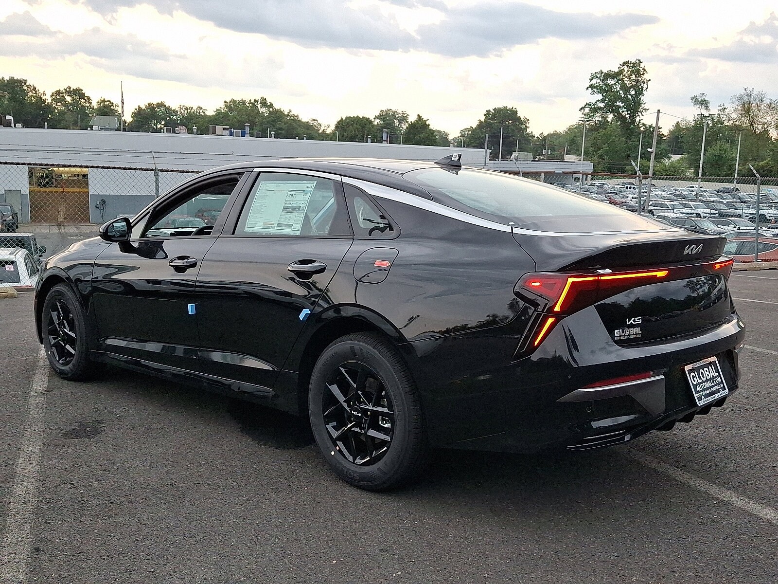 2026 Kia K5 LXS photo 3