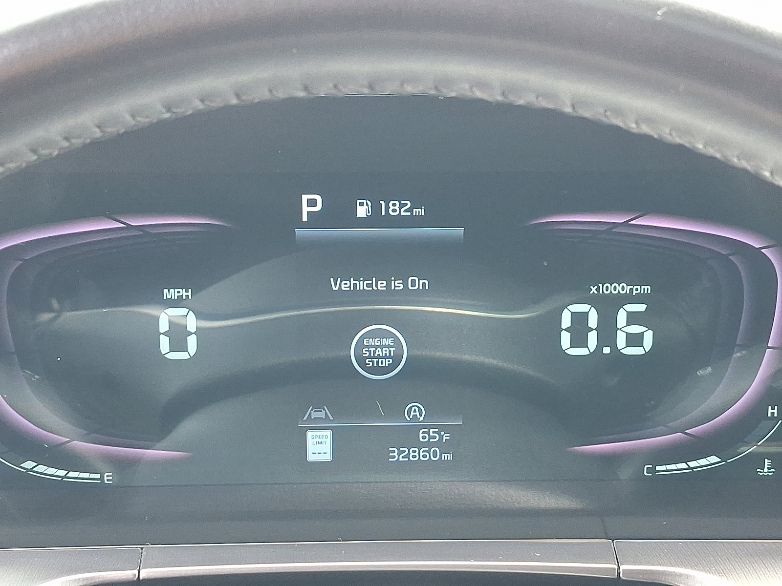 2024 Kia Telluride S - Photo 21