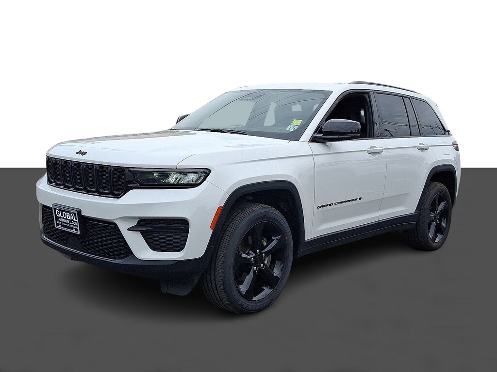 Used 2023 Jeep Grand Cherokee Laredo SUV