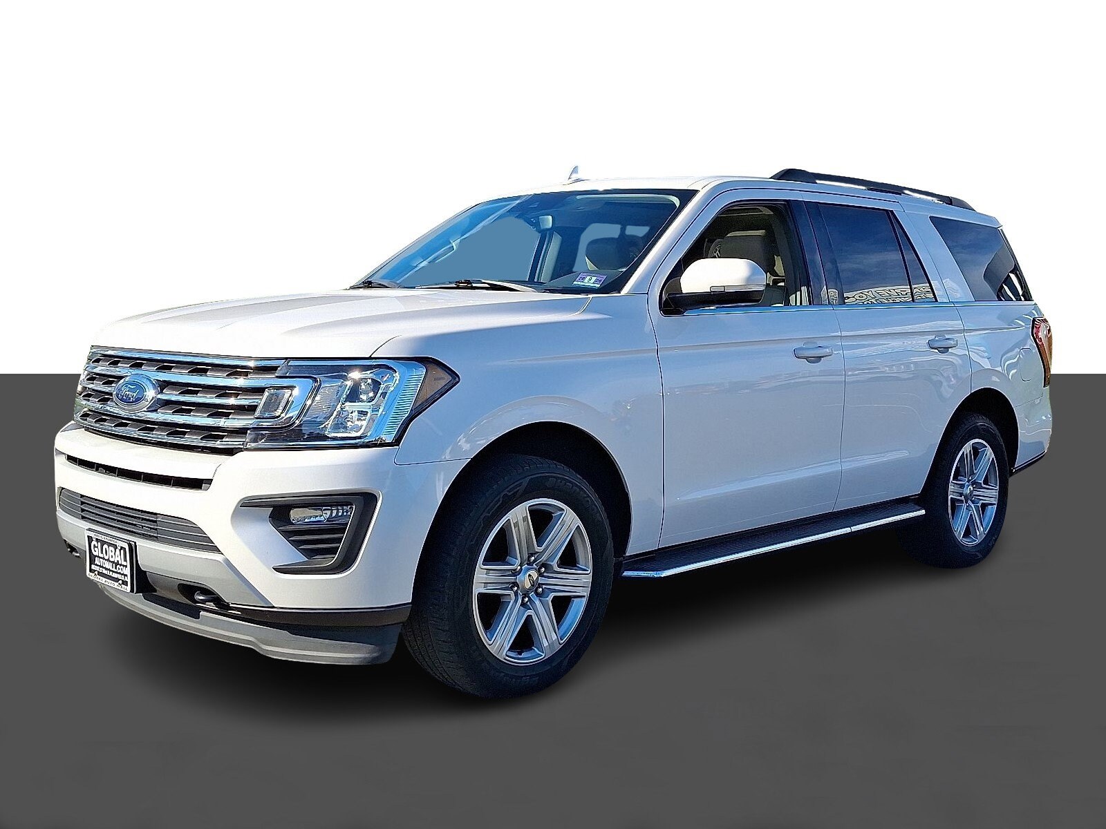 2019 Ford Expedition XLT photo 3