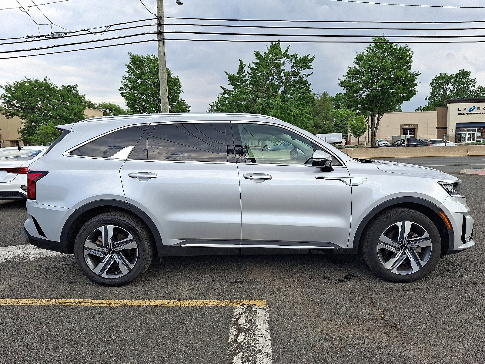 2023 Kia Sorento EX Hybrid - Photo 8