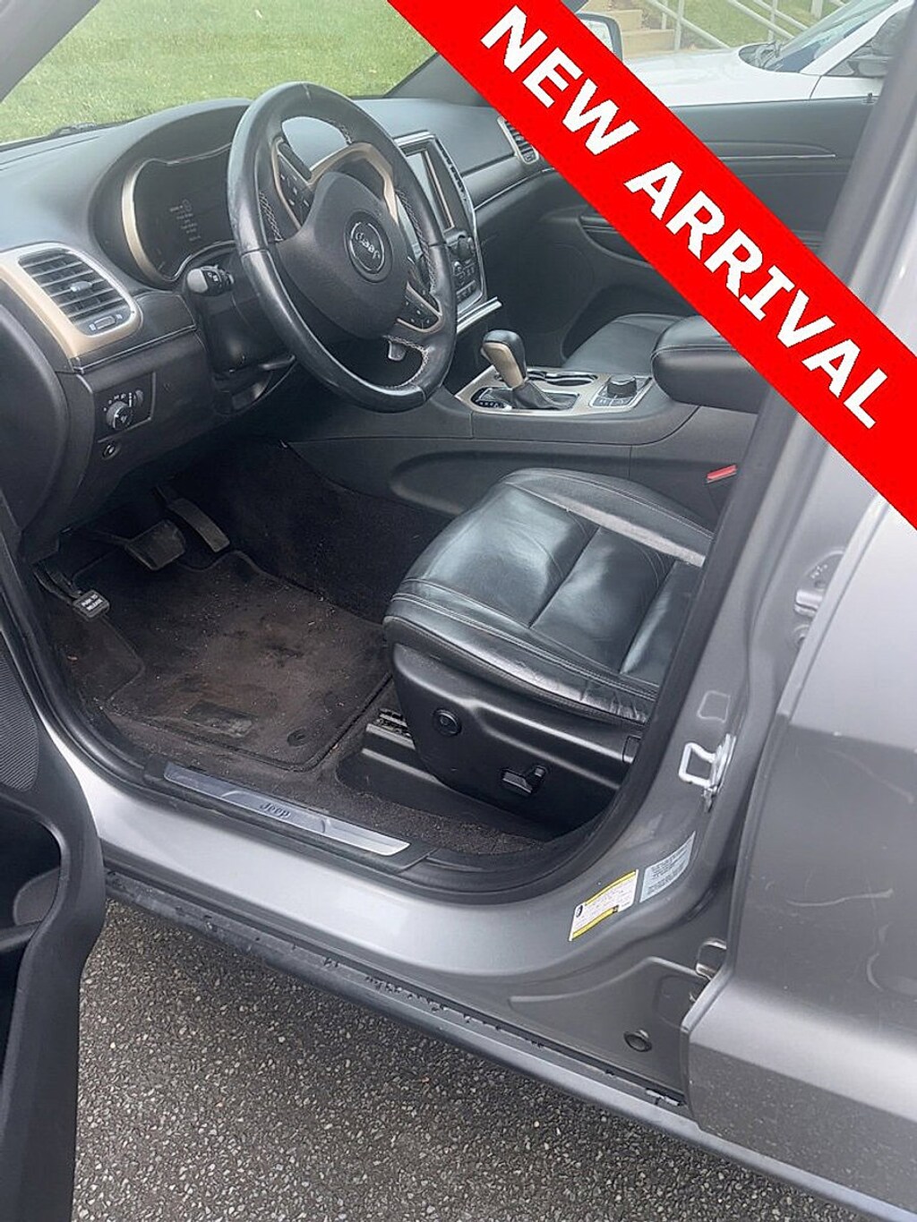 Used 2017 Jeep Grand Cherokee Limited 4x4 SUV