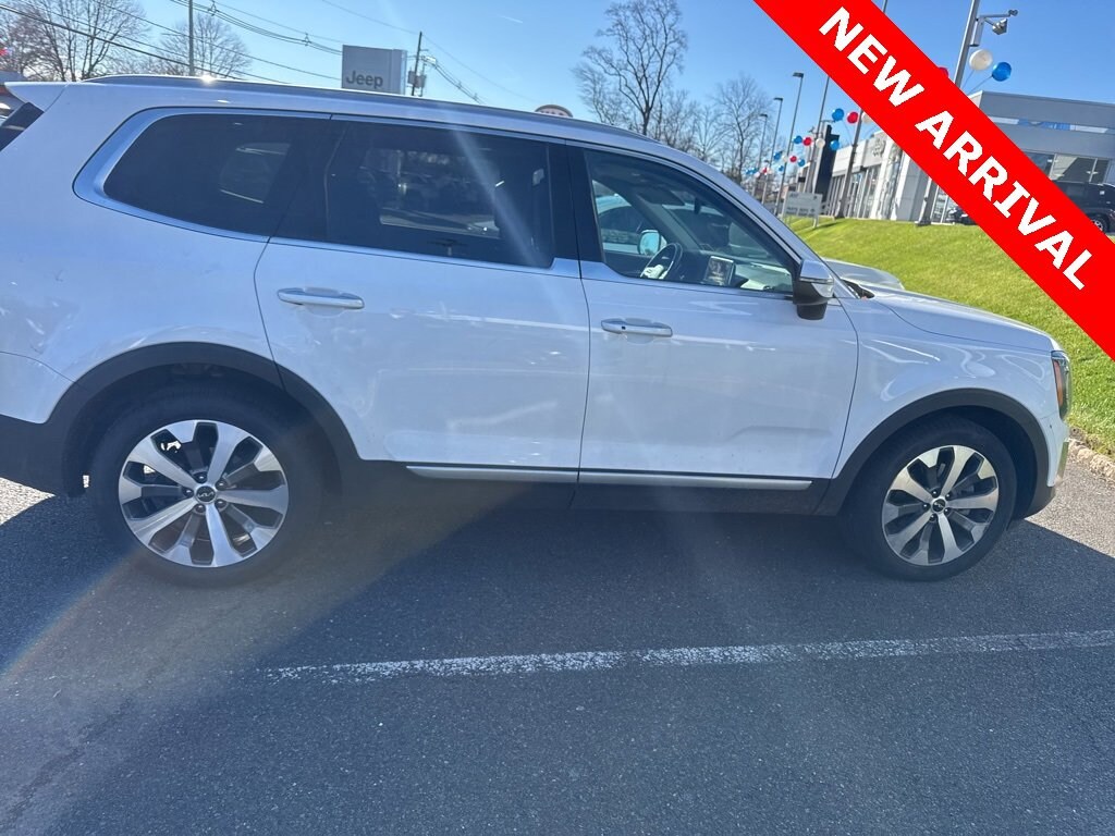 Certified 2022 Kia Telluride S SUV