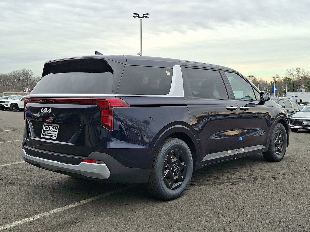 New 2026 Kia Carnival LXS Van Passenger Van