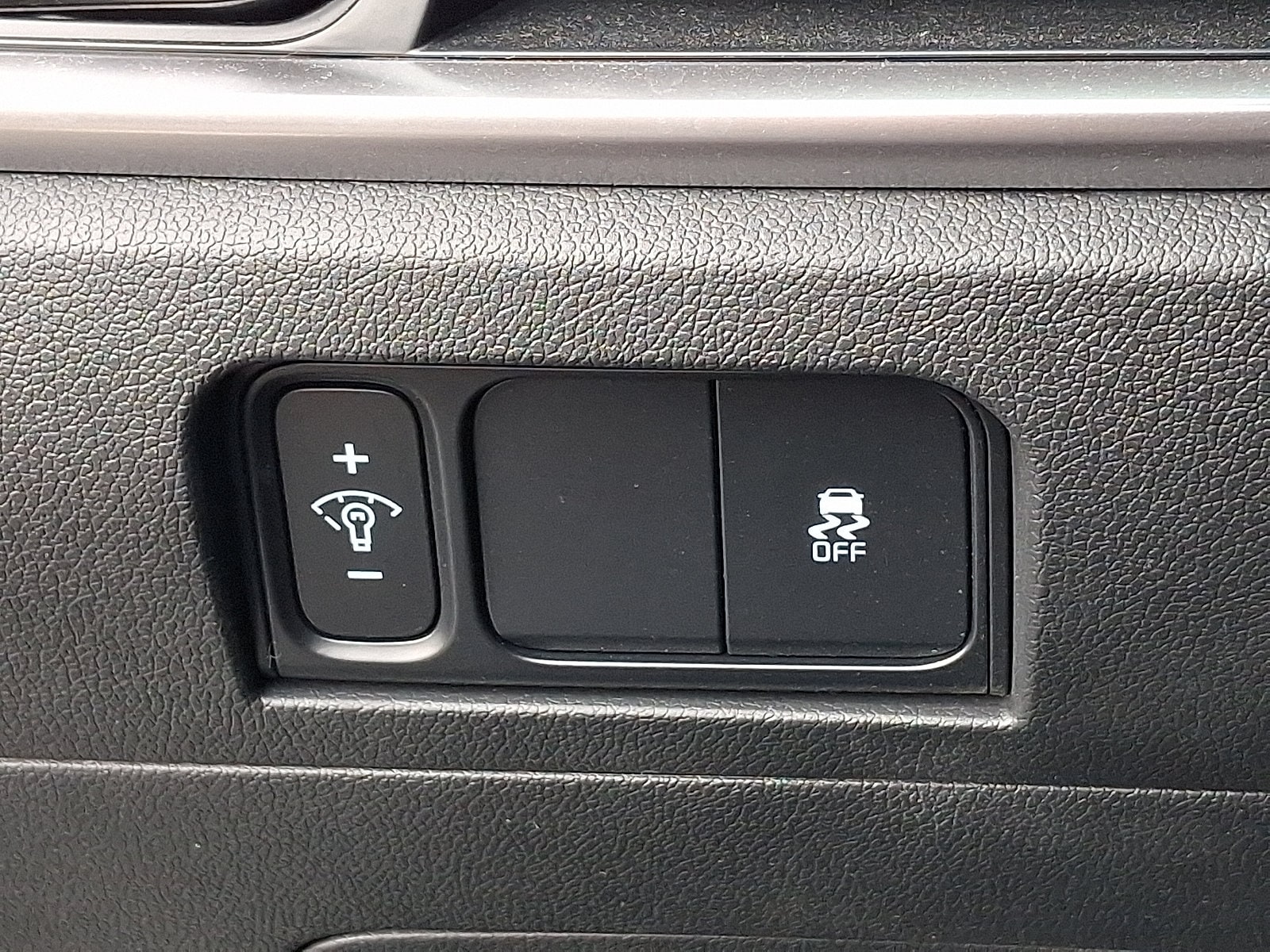 2024 Kia Sorento S - Photo 28