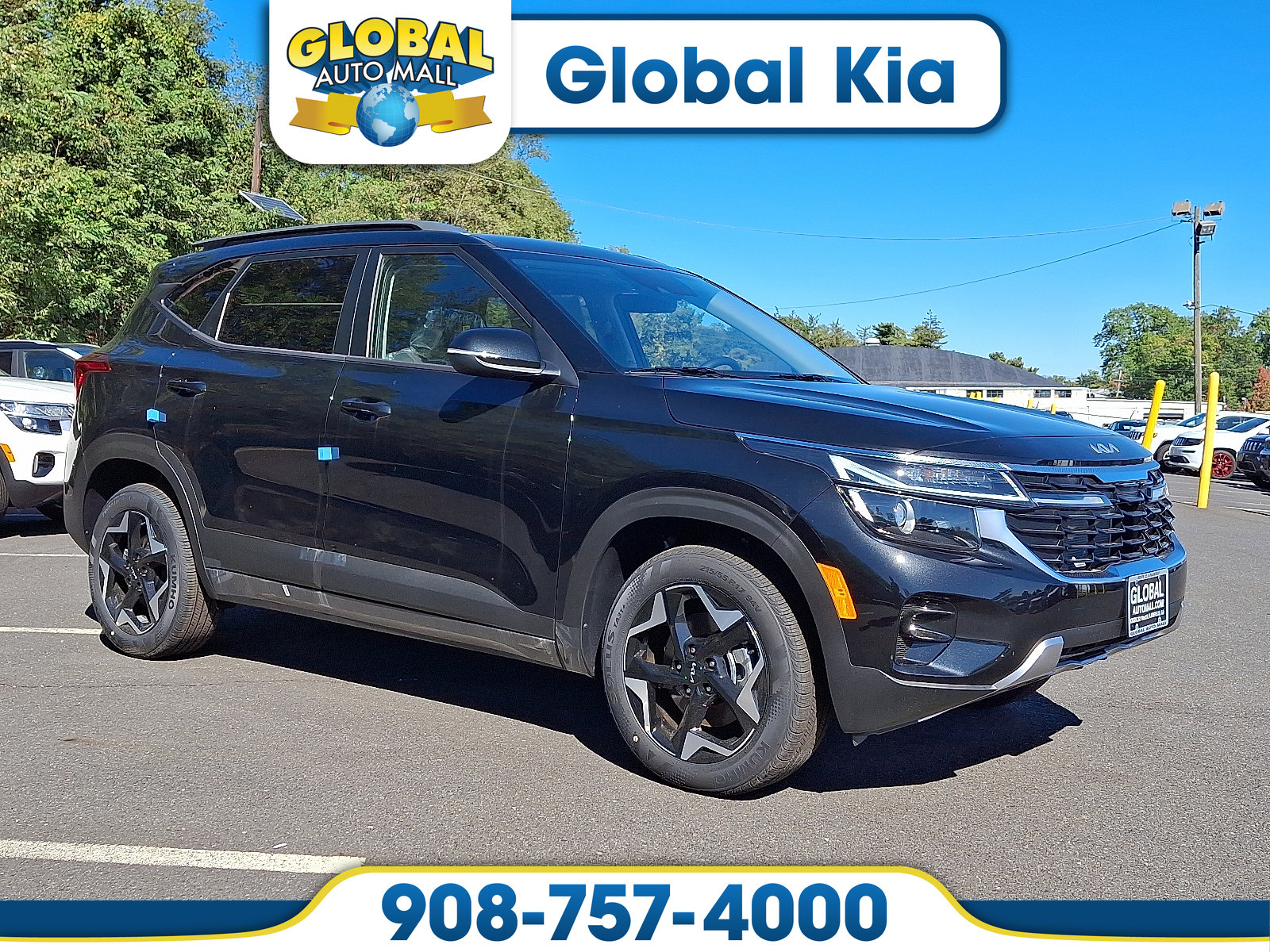 2025 Kia Seltos S's photo