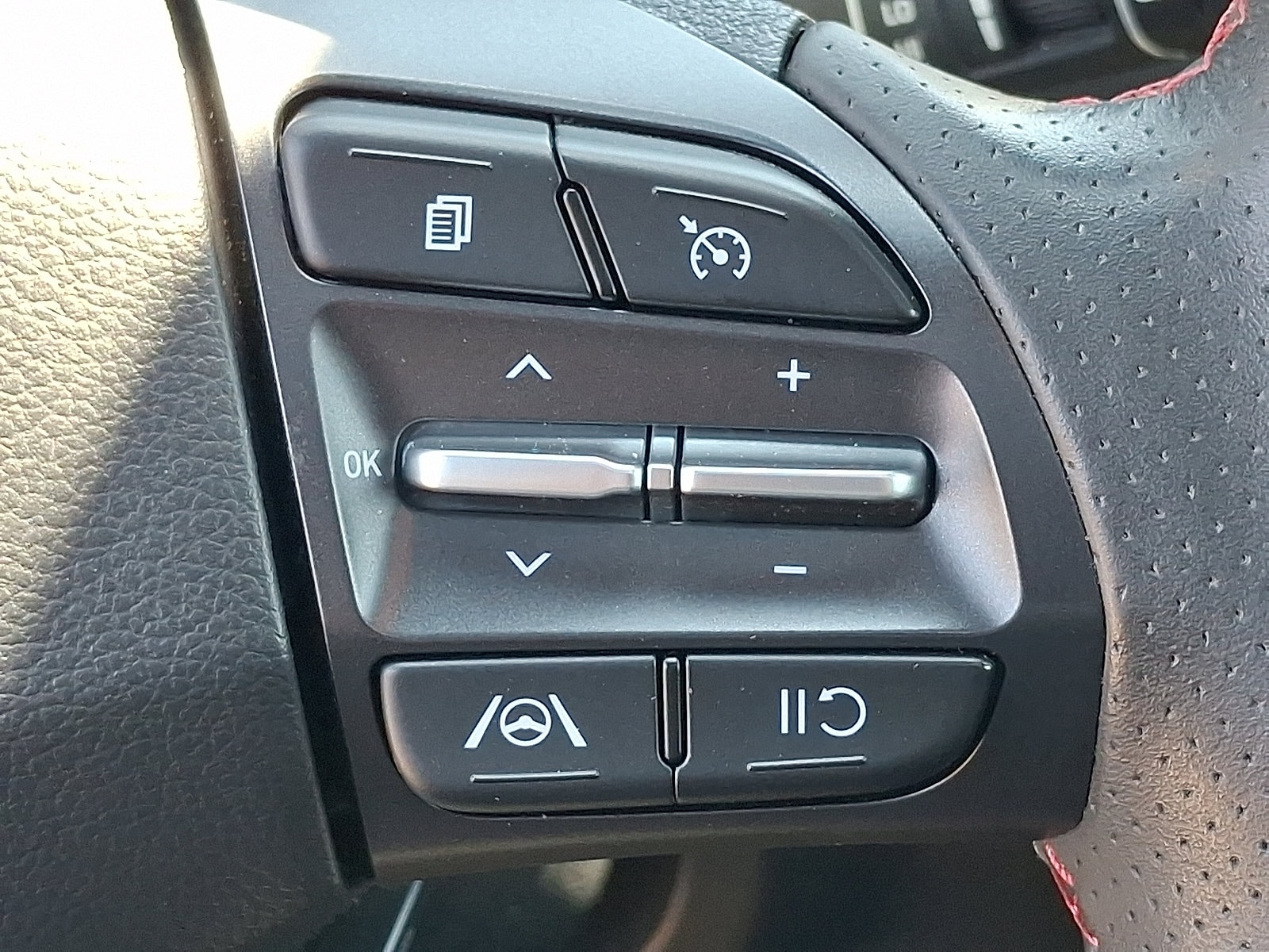 2023 Hyundai Kona N Line - Photo 23
