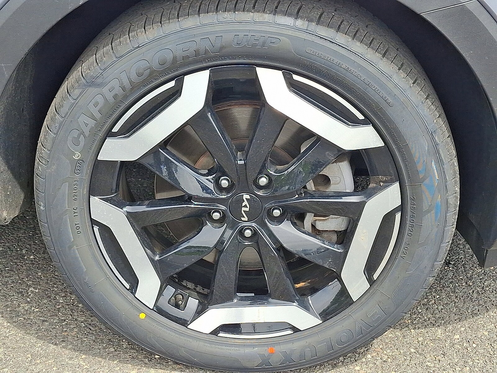 2024 Kia Telluride S - Photo 9