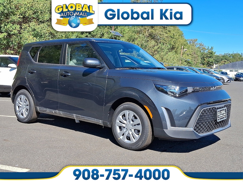 New 2025 Kia Soul LX Hatchback