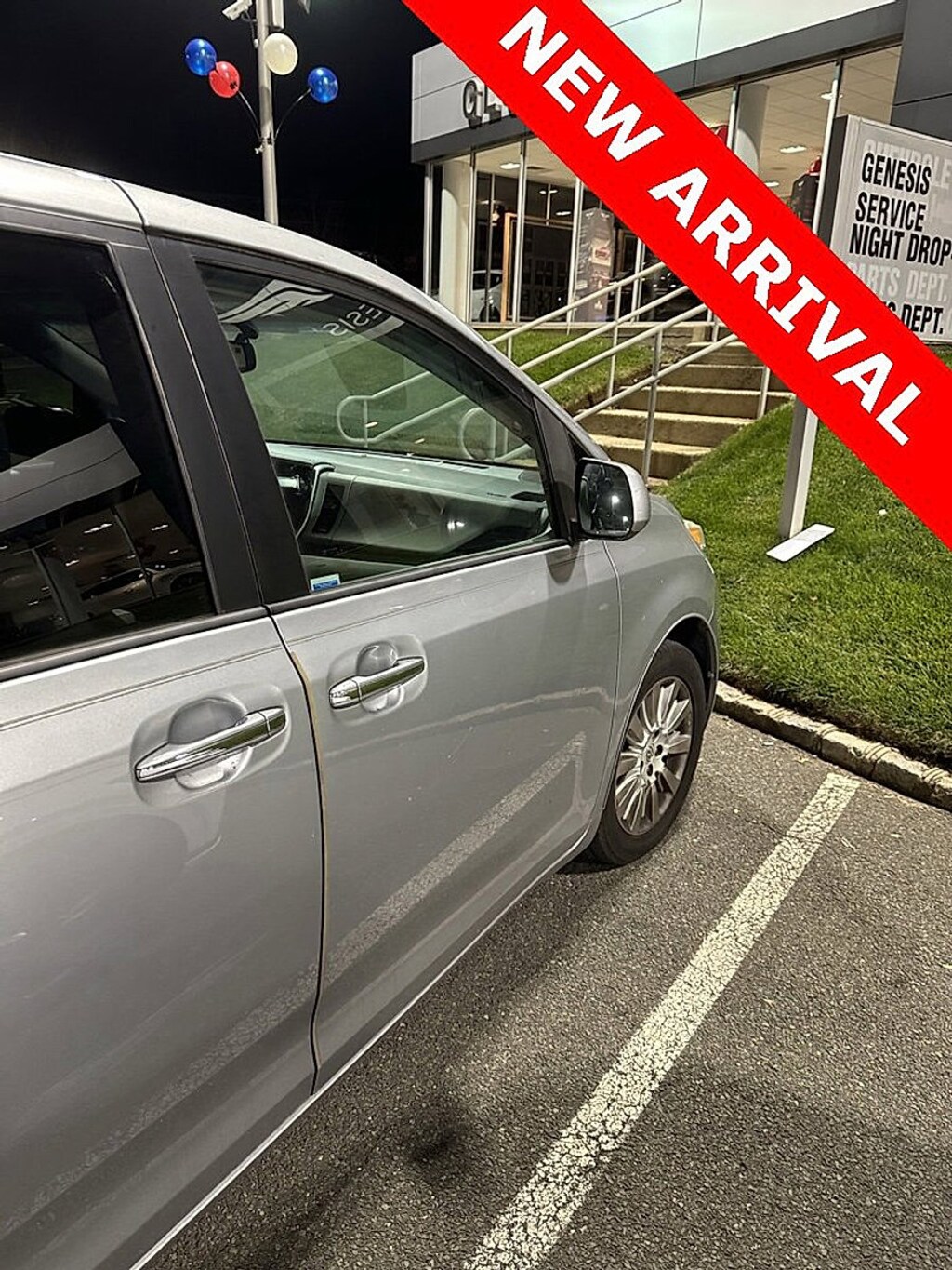 Used 2015 Toyota Sienna XLE Van