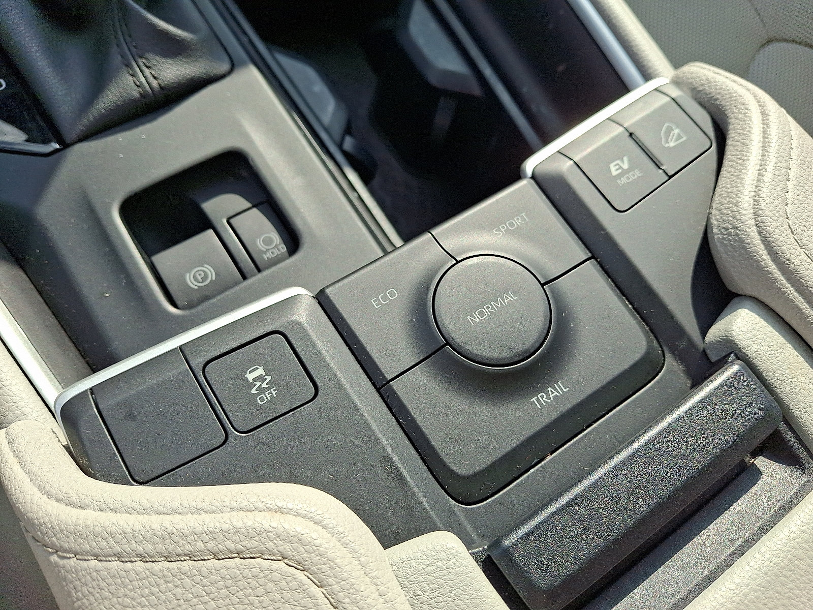 2024 Toyota Grand Highlander Limited - Photo 24