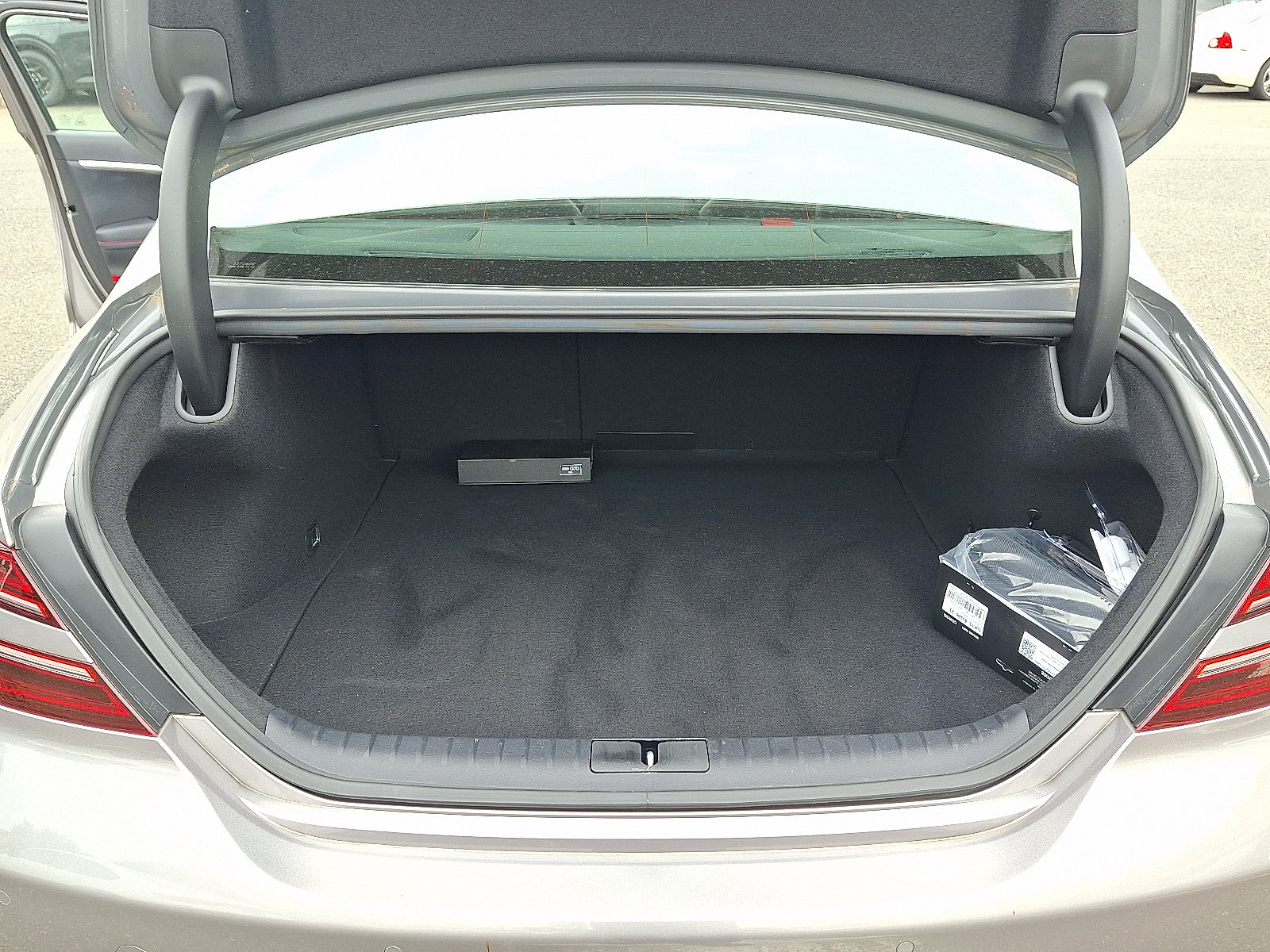 2023 GENESIS G70 Standard - Photo 30