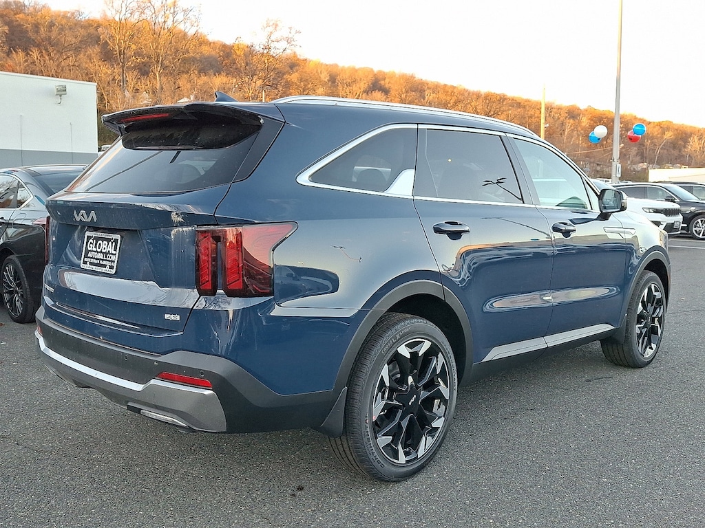 New 2026 Kia Sorento EX SUV
