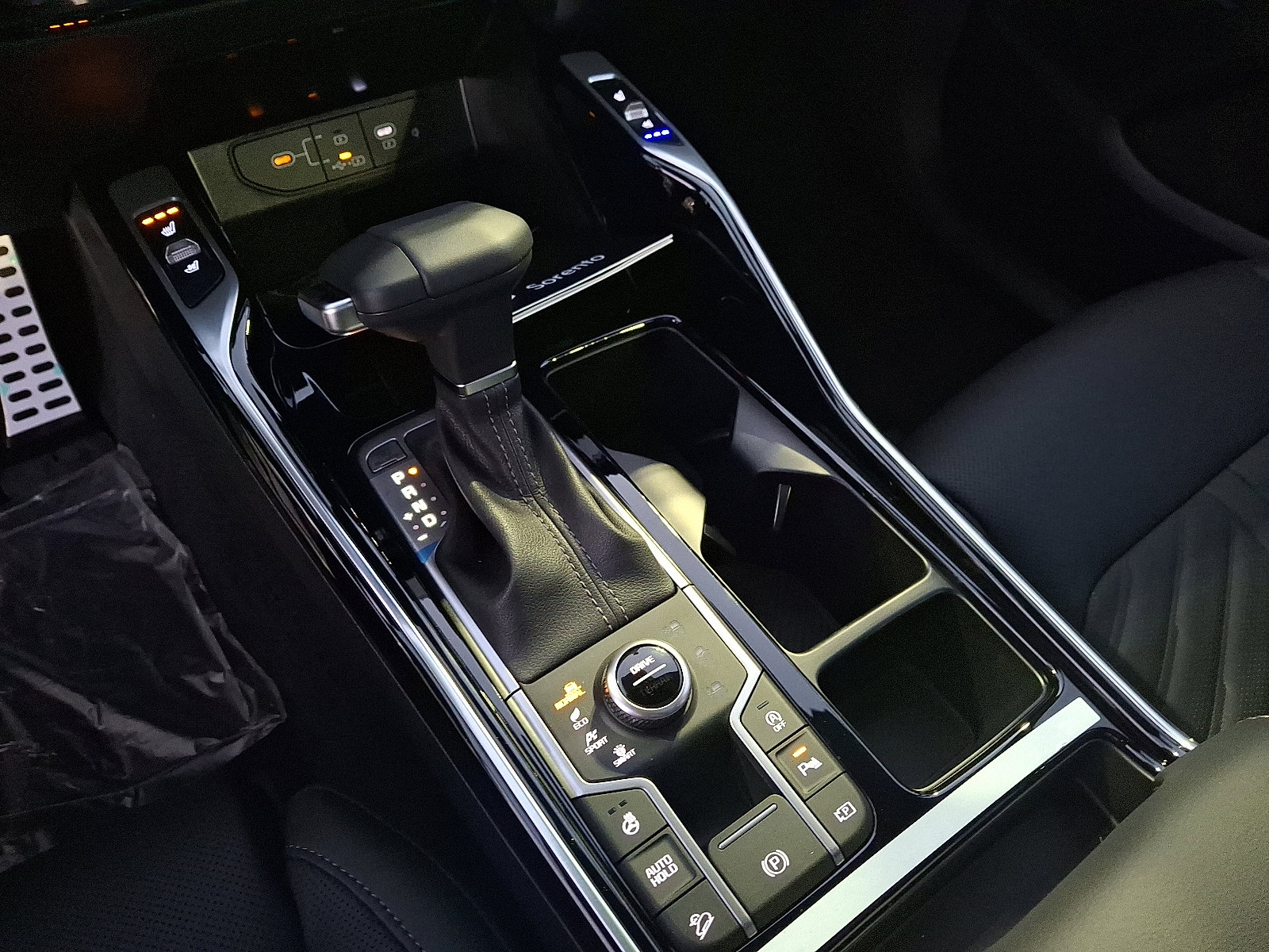 2026 Kia Sorento X-Line SX Prestige - Photo 11