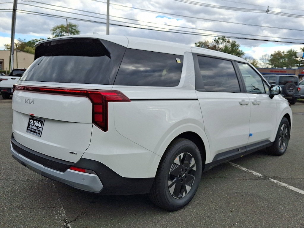 New 2026 Kia Carnival Hybrid LXS Van Passenger Van