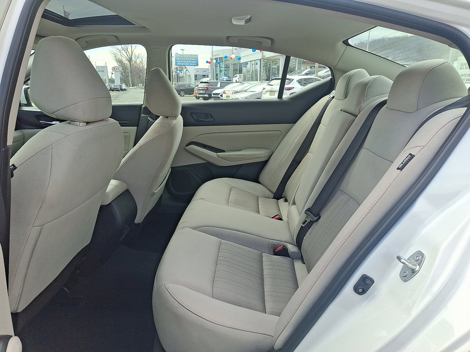2025 Nissan Altima SV - Photo 11